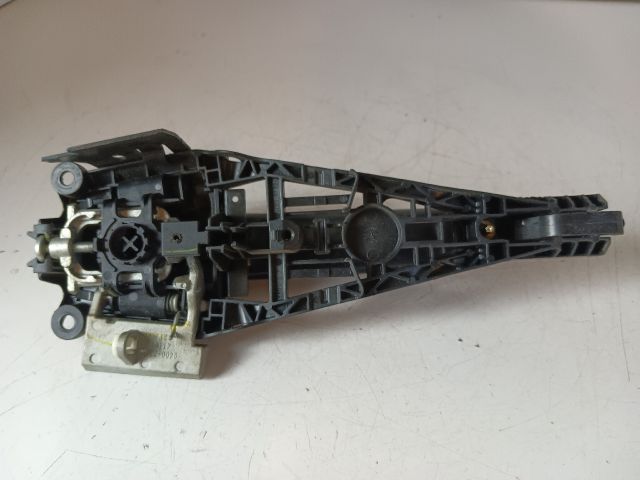 bontott OPEL ASTRA J Jobb hátsó Külső Kilincs