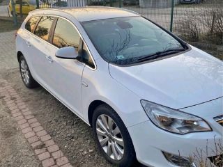 bontott OPEL ASTRA J Jobb hátsó Külső Kilincs