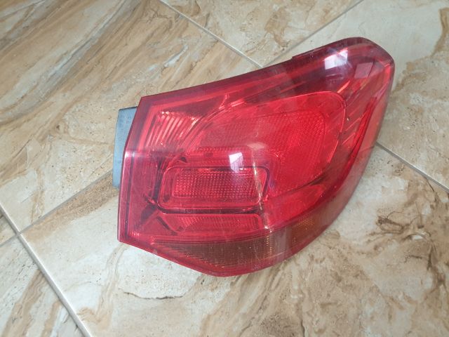 bontott OPEL ASTRA J Jobb Hátsó Lámpa