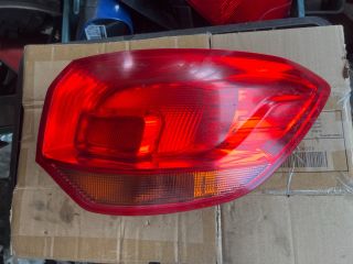 bontott OPEL ASTRA J Jobb Hátsó Lámpa