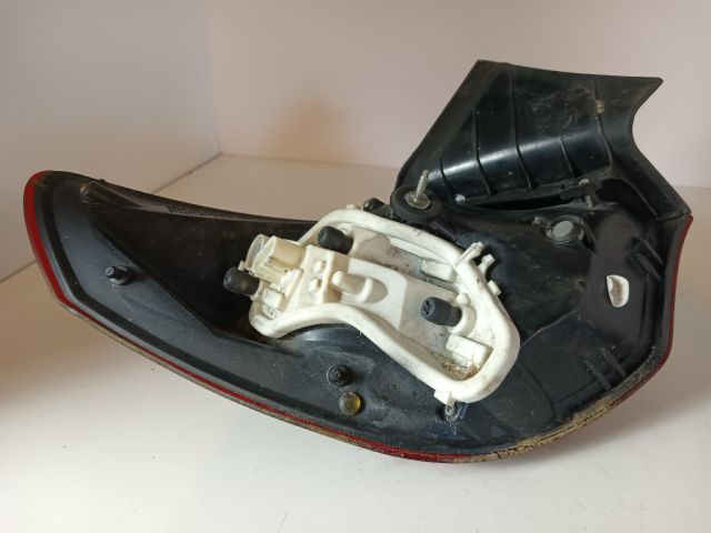 bontott OPEL ASTRA J Jobb Hátsó Lámpa