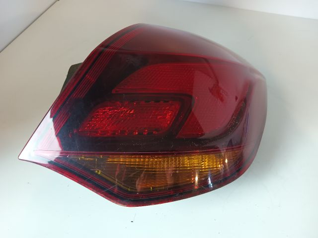 bontott OPEL ASTRA J Jobb Hátsó Lámpa