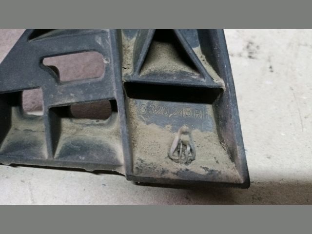 bontott OPEL ASTRA J Jobb hátsó Lökhárító Tartó (Műanyag)