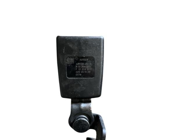 bontott OPEL ASTRA J Jobb hátsó Övfeszítő