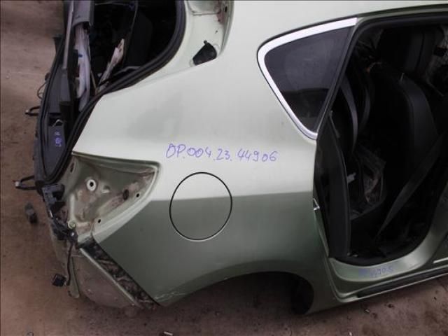 bontott OPEL ASTRA J Jobb hátsó Sárvédő