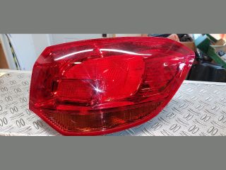 bontott OPEL ASTRA J Jobb Külső Hátsó Lámpa