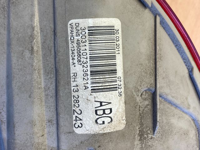 bontott OPEL ASTRA J Jobb Külső Hátsó Lámpa