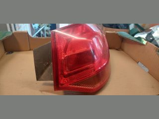 bontott OPEL ASTRA J Jobb Külső Hátsó Lámpa