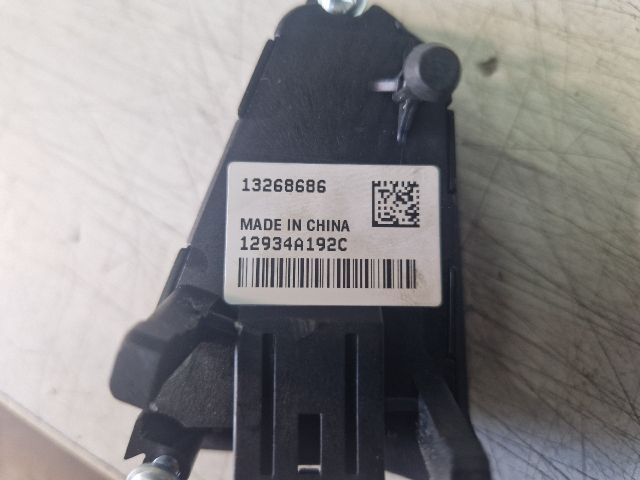 bontott OPEL ASTRA J Jobb Multikormány Kapcsoló