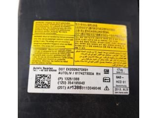 bontott OPEL ASTRA J Jobb Oldallégzsák