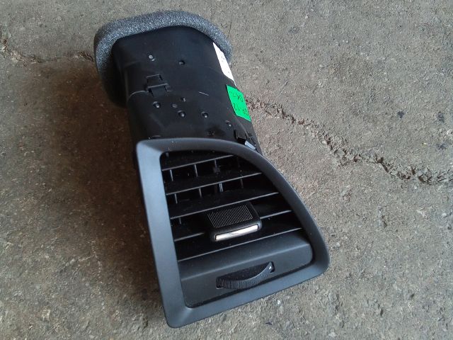 bontott OPEL ASTRA J Jobb Szellőző