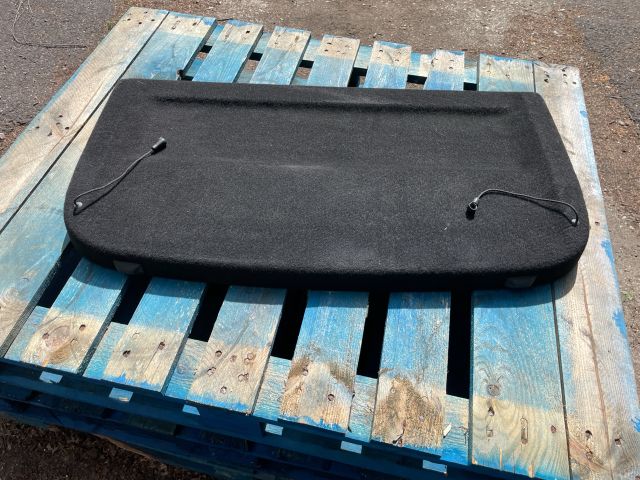 bontott OPEL ASTRA J Kalaptartó