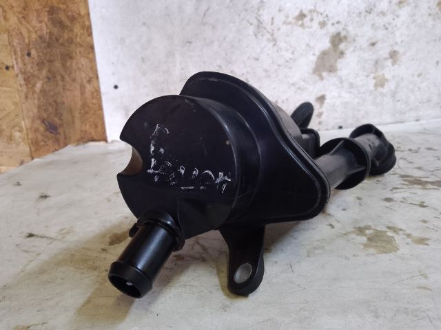 bontott OPEL ASTRA J Kartergáz Visszavezető Ház