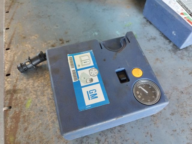 bontott OPEL ASTRA J Kerék Pumpa