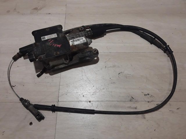 bontott OPEL ASTRA J Kézifék Motor