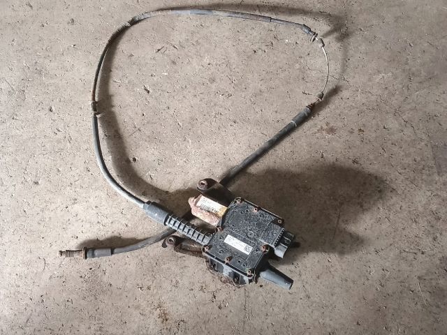 bontott OPEL ASTRA J Kézifék Motor