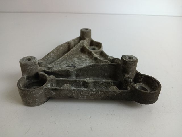 bontott OPEL ASTRA J Klímakompresszor Tartó Bak