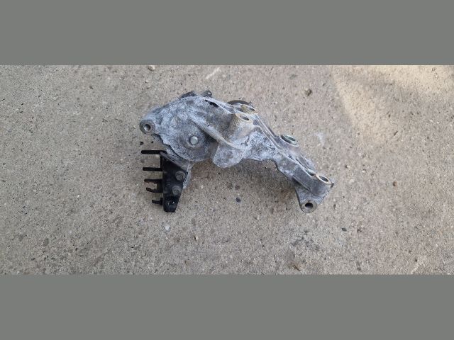 bontott OPEL ASTRA J Klímakompresszor Tartó Bak