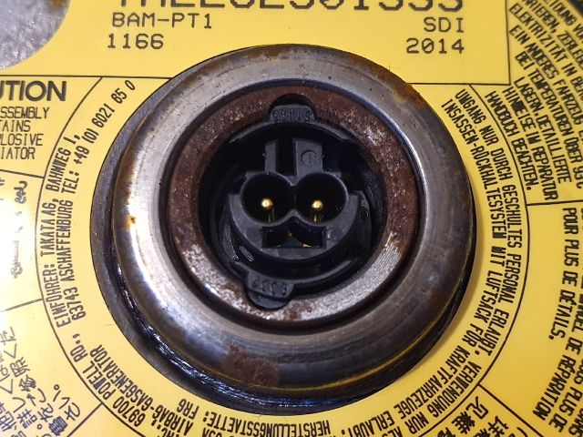 bontott OPEL ASTRA J Kormánylégzsák