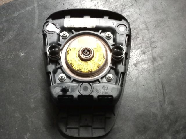 bontott OPEL ASTRA J Kormánylégzsák