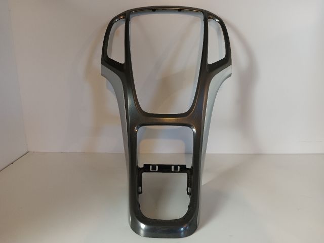 bontott OPEL ASTRA J Középkonzol Keret