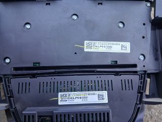 bontott OPEL ASTRA J Középkonzol Vezérlő Panel