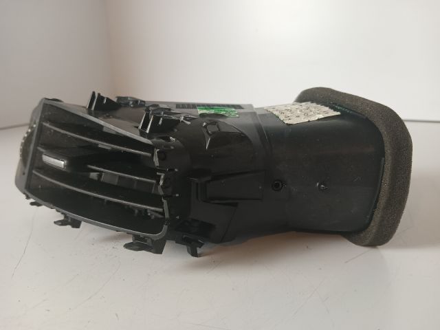 bontott OPEL ASTRA J Középső Bal Szellőző