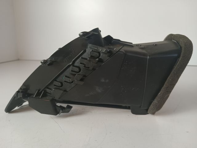 bontott OPEL ASTRA J Középső Bal Szellőző