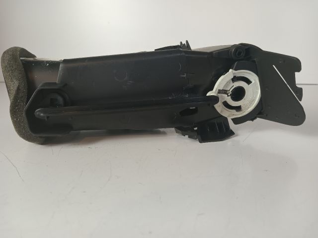 bontott OPEL ASTRA J Középső Bal Szellőző