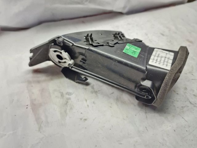 bontott OPEL ASTRA J Középső Jobb Szellőző