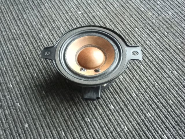 bontott OPEL ASTRA J Középső Műszerfal Hangszóró