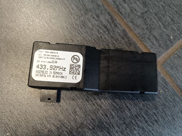 bontott OPEL ASTRA J Központizár Elektronika