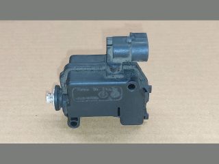 bontott OPEL ASTRA J Központizár Motor Tankajtó