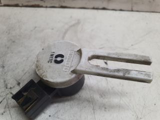 bontott OPEL ASTRA J Kuplung Pedál Kapcsoló