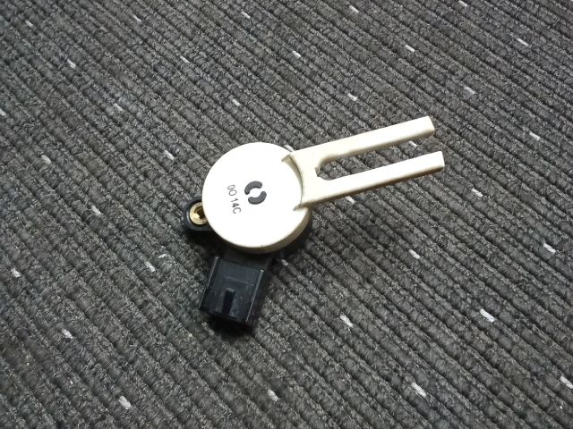 bontott OPEL ASTRA J Kuplung Pedál Kapcsoló