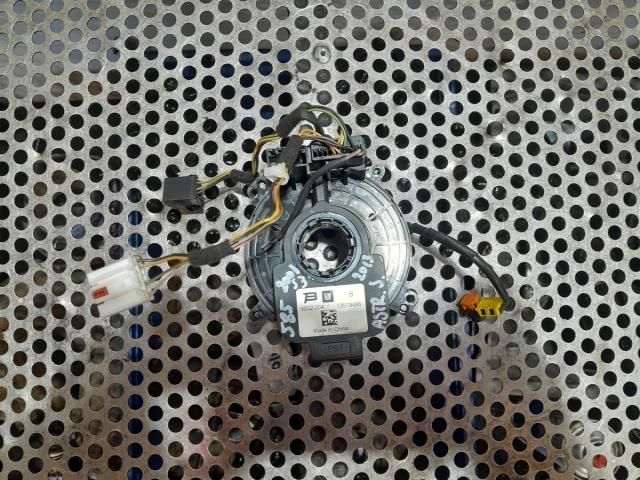 bontott OPEL ASTRA J Légzsák Átvezető Szalagkábel