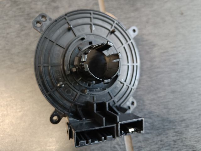 bontott OPEL ASTRA J Légzsák Átvezető Szalagkábel