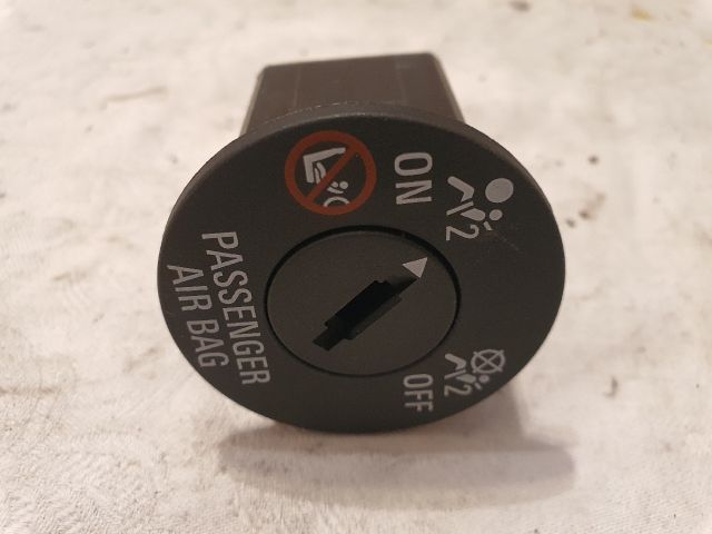 bontott OPEL ASTRA J Légzsák Kapcsoló