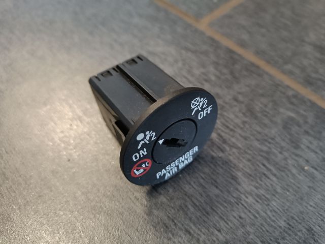 bontott OPEL ASTRA J Légzsák Kapcsoló