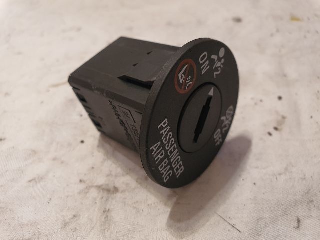 bontott OPEL ASTRA J Légzsák Kapcsoló