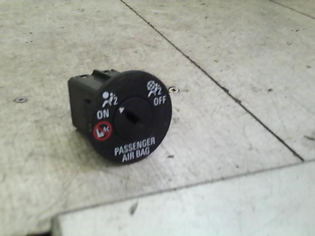 bontott OPEL ASTRA J Légzsák Kapcsoló