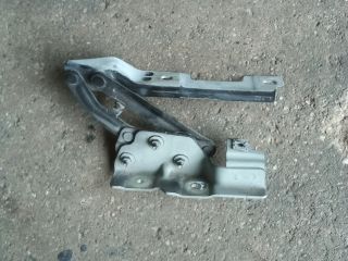 bontott OPEL ASTRA J Motorháztető Jobb Zsanér