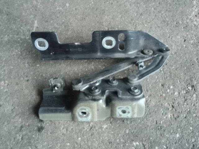 bontott OPEL ASTRA J Motorháztető Jobb Zsanér