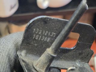 bontott OPEL ASTRA J Motorháztető Zárszerkezet