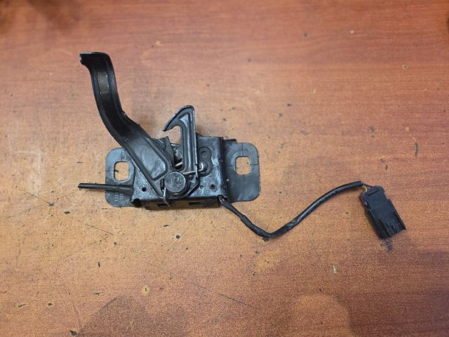 bontott OPEL ASTRA J Motorháztető Zárszerkezet