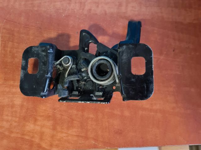 bontott OPEL ASTRA J Motorháztető Zárszerkezet