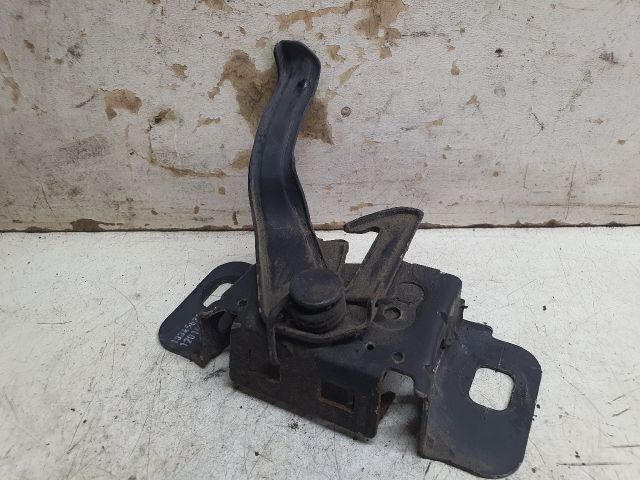 bontott OPEL ASTRA J Motorháztető Zárszerkezet