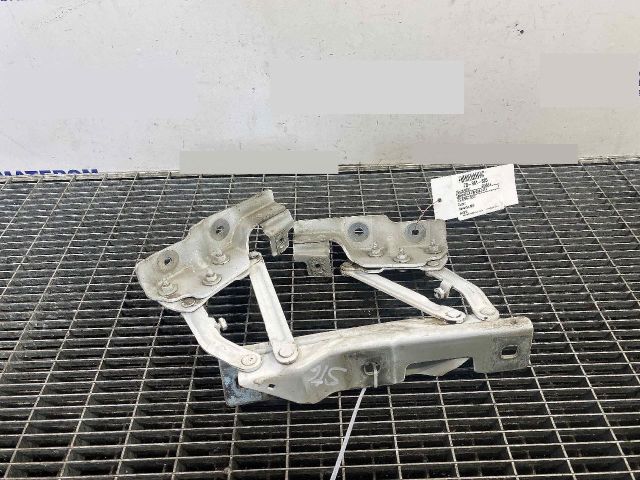 bontott OPEL ASTRA J Motorháztető Zsanér Pár