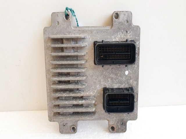 bontott OPEL ASTRA J Motorvezérlő