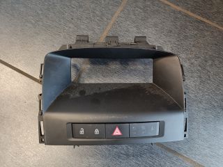 bontott OPEL ASTRA J Multifunkciós Kijelző Keret